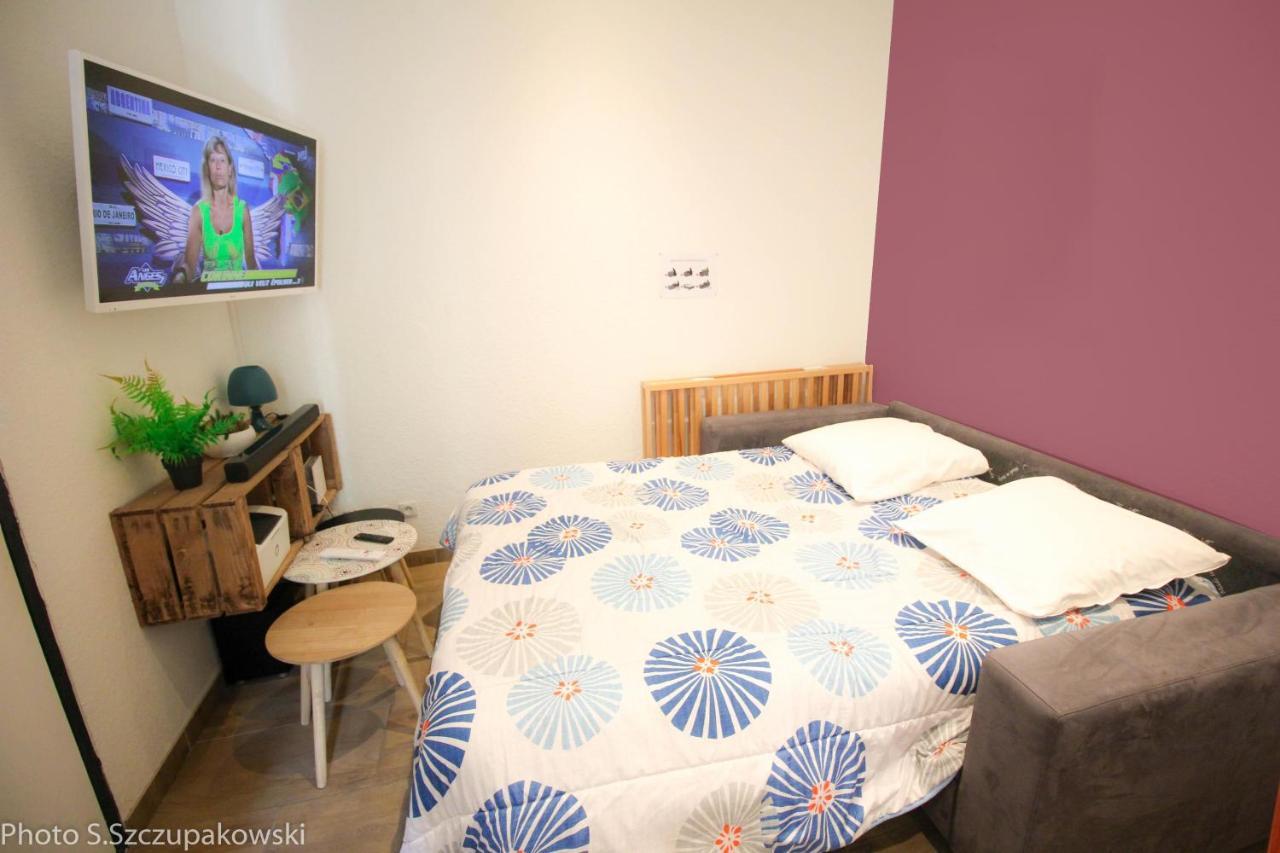Calme En Centre Ville Appartement , Spacieux Et Renove A 50M De La Place Carnot Carcassonne Exterior photo